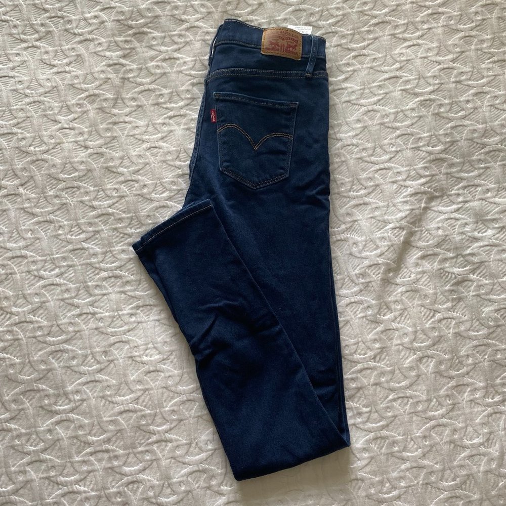 Levi's 720 High Rise Super Skinny Jeans
